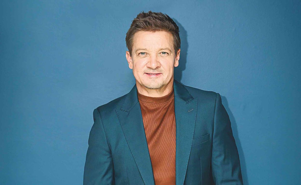 Jeremy Renner: «Oía los terribles crujidos de mi cuerpo mientras los 6300 kilos de acero me pasaban por encima»